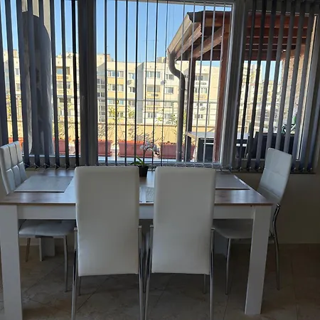 Near Vitosha Mountain, Self Check-in, With Underground Parking דירה