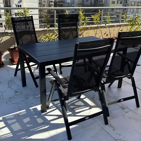 דירה Near Vitosha Mountain, Self Check-in, With Underground Parking סופיה