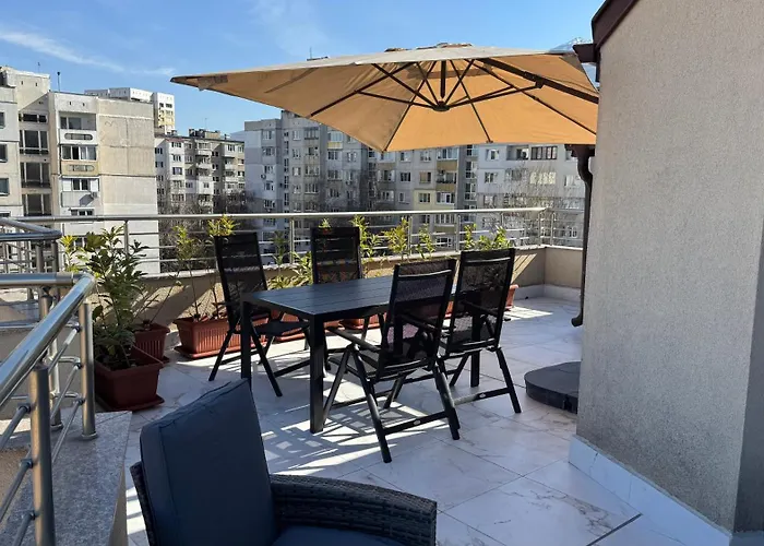 Near Vitosha Mountain, Self Check-in, With Underground Parking * Sofia