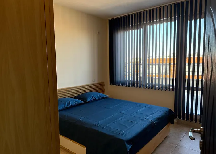 Near Vitosha Mountain, Self Check-in, With Underground Parking Appartement Sofia