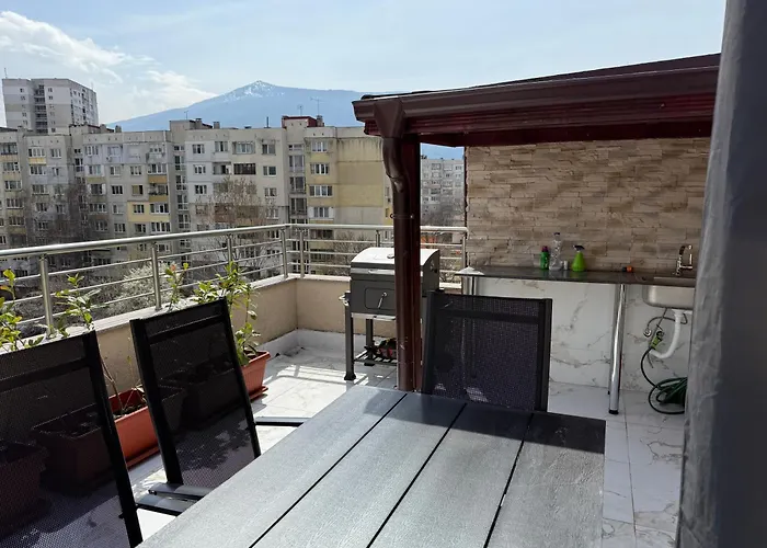 Near Vitosha Mountain, Self Check-in, With Underground Parking София