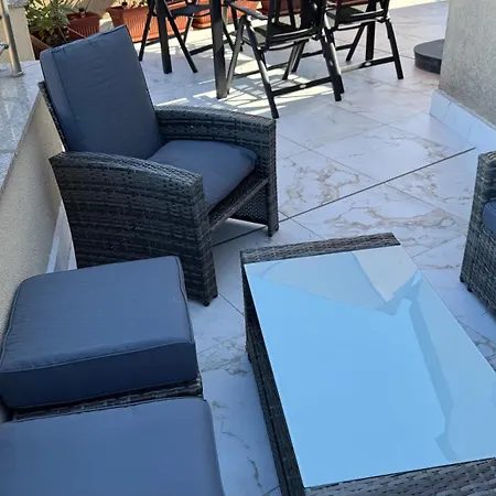 Near Vitosha Mountain, Self Check-in, With Underground Parking